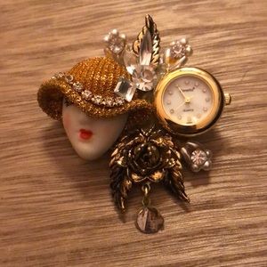 Bonetto timepiece vintage brooch